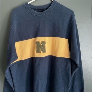 Vintage Nike Sweater Blue and yellow with Stitched N logo.